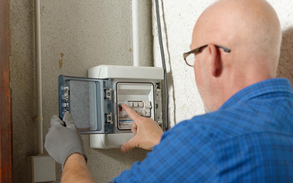 besoin d'un électricien Voulx